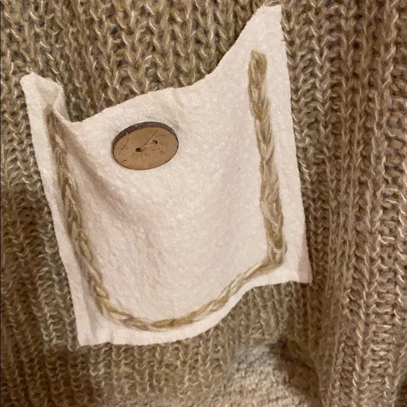 Mystree Poncho Sweater - Picture 3 of 5